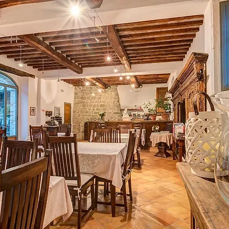 Castello Di Orgiale 3*