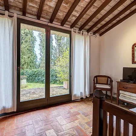 Castello Di Orgiale Aparthotel 3*