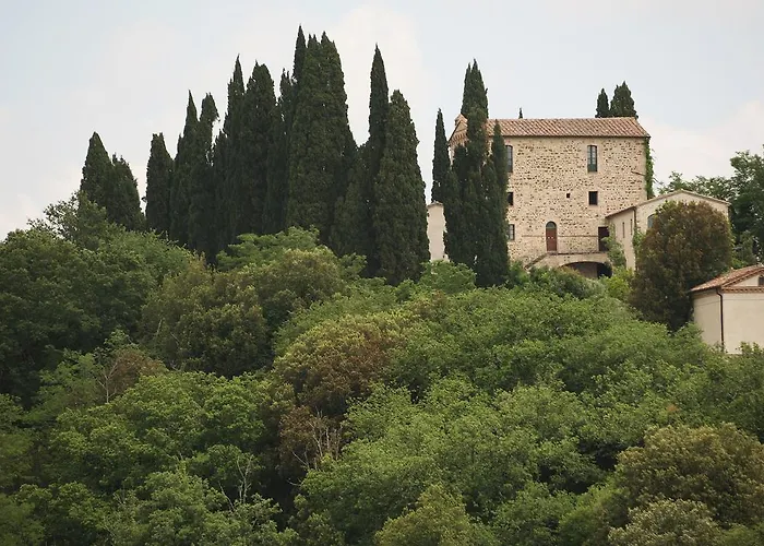 Castello Di Orgiale 아파트호텔 카스텔누오보베라덴가