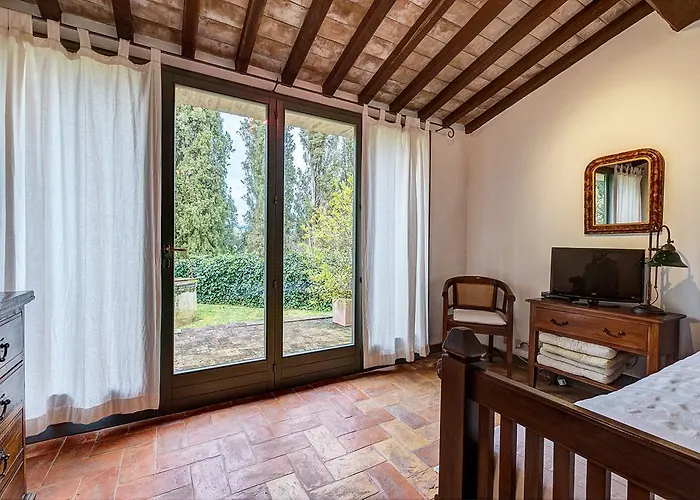 Castello Di Orgiale 아파트호텔 3*