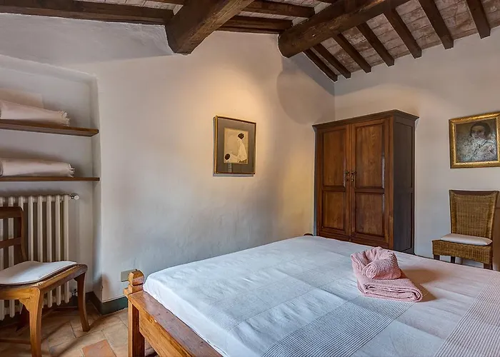 Castello Di Orgiale 카스텔누오보베라덴가