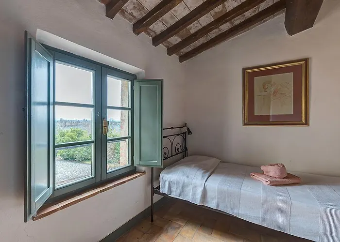 Castello Di Orgiale 3* 카스텔누오보베라덴가