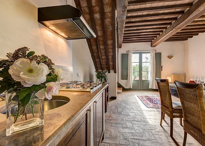 Castello Di Orgiale 아파트호텔