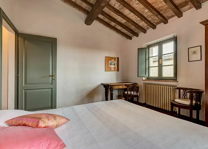 Castello Di Orgiale 3* 카스텔누오보베라덴가